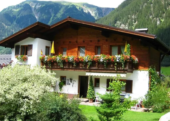 Flats Baerlerhof, Konigsleiten